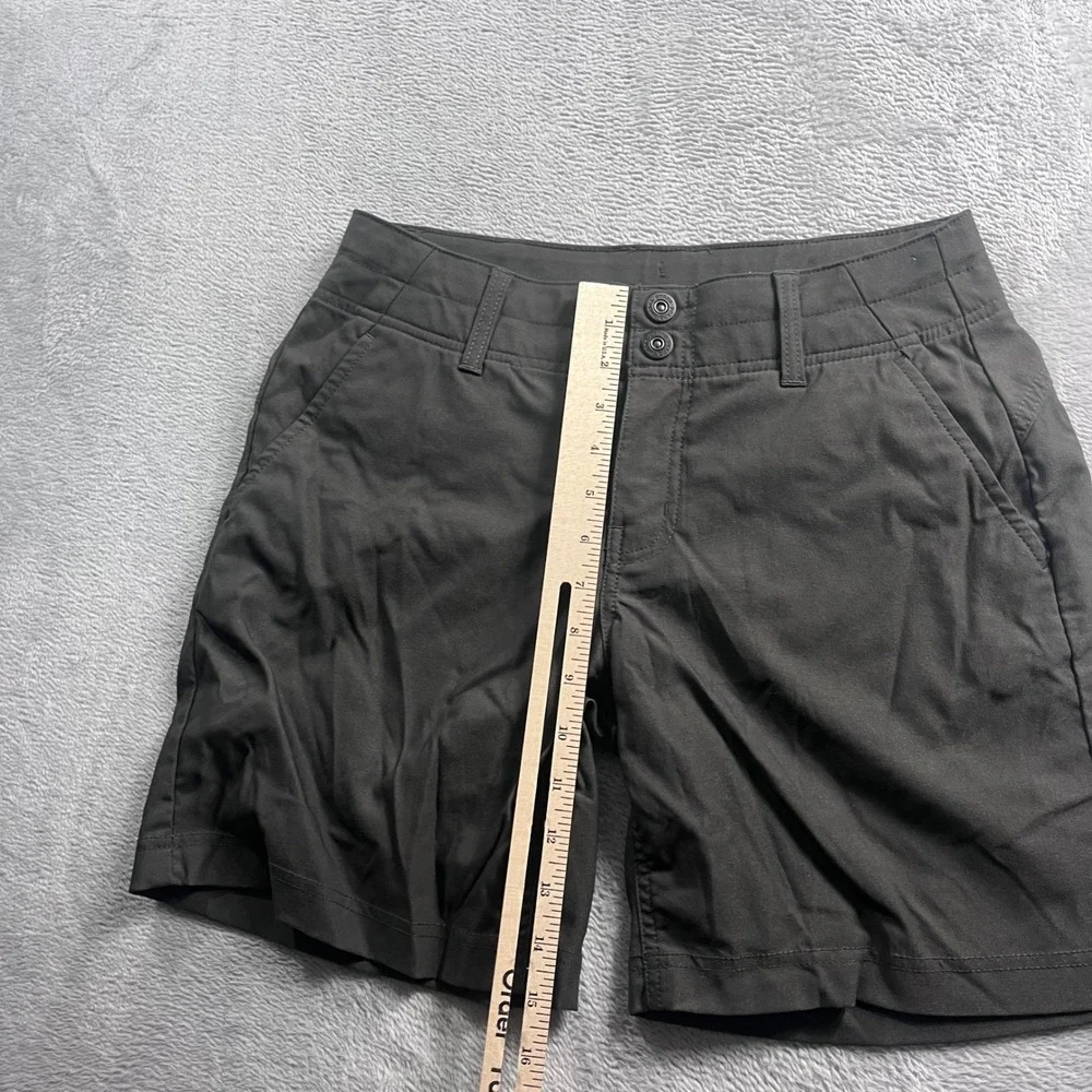Prana‎ Halle Shorts Womens 6 Charcoal Grey Stretch Hiking Outdoor Cargo